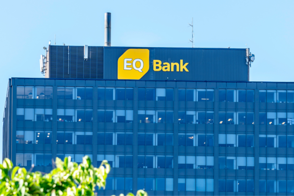 Watch Out for Scammers Impersonating Banks on Instagram and Fb